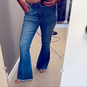 Kancan flare jeans! Size 31